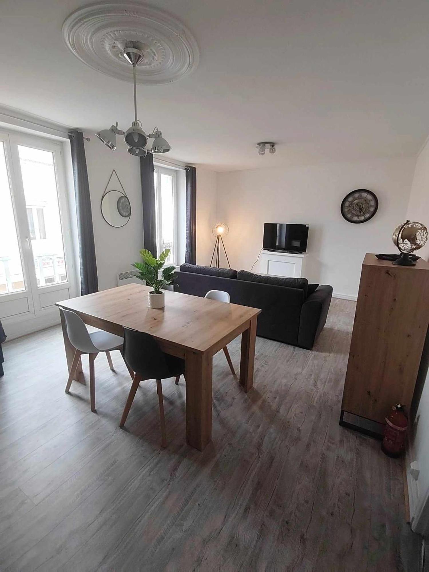 Apartamento Le Rivage Bleu Arromanches-les-Bains Exterior foto